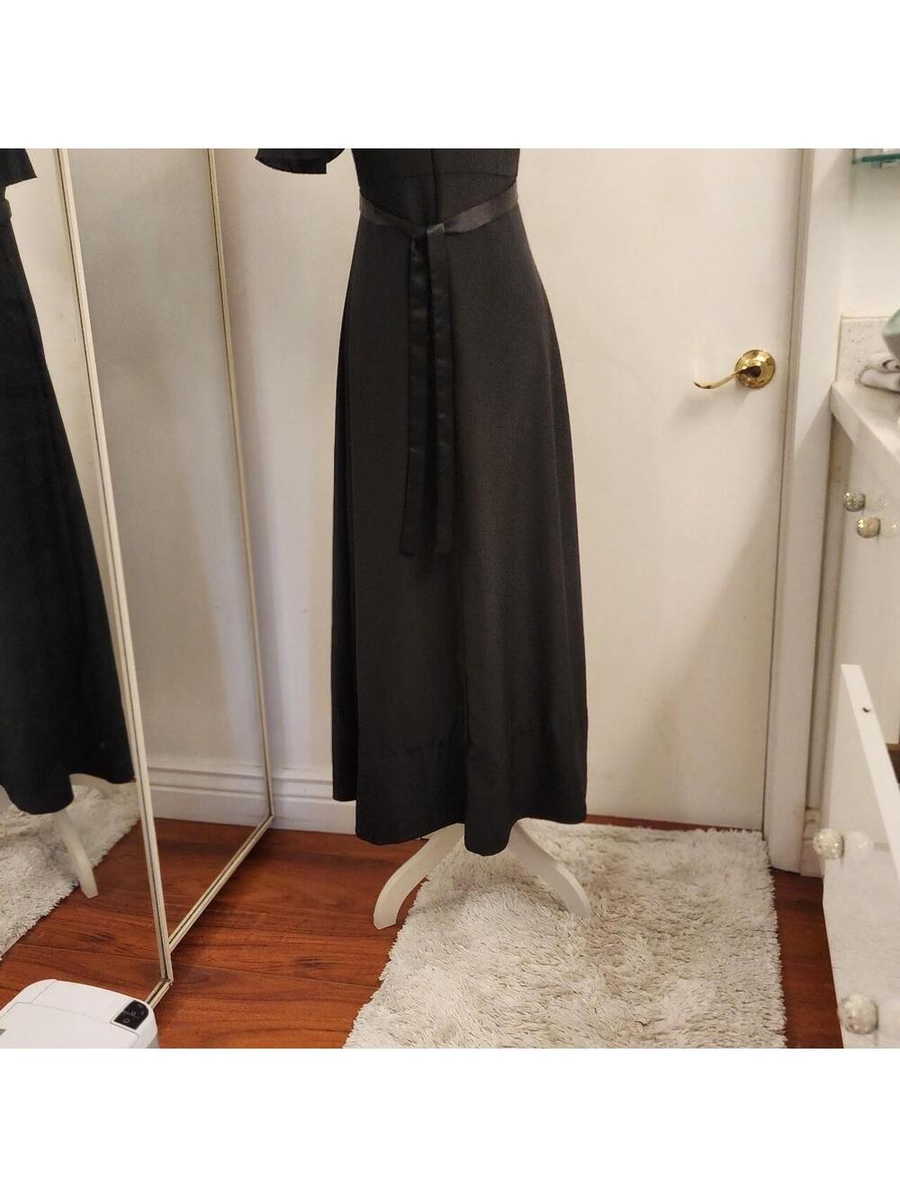 Gothic Sweetheart Maxi Dress - Picture 5 of 6
